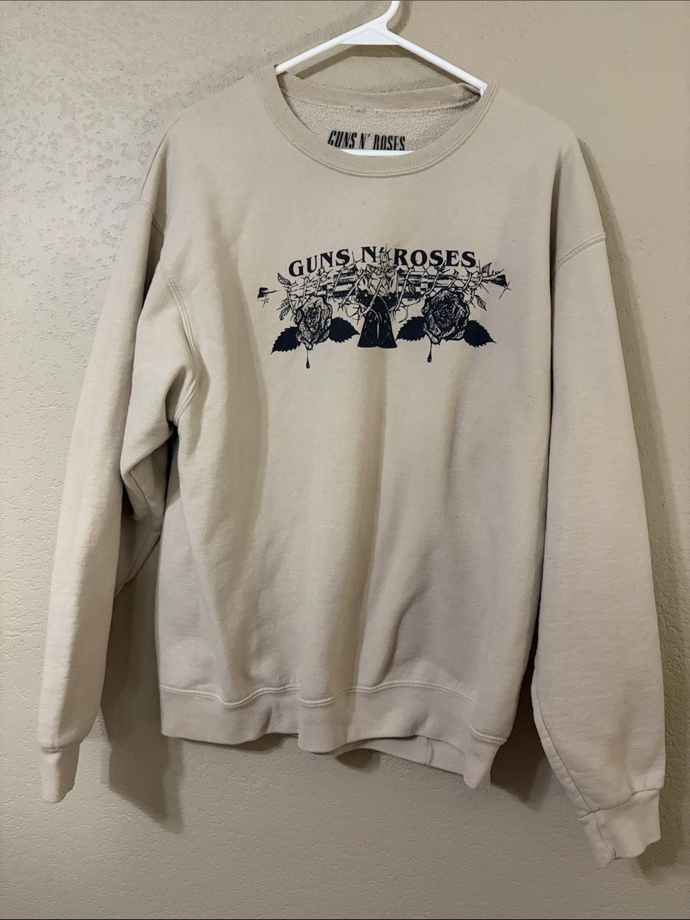 Guns N' Roses Beige Graphic Crewneck Sweatshirt